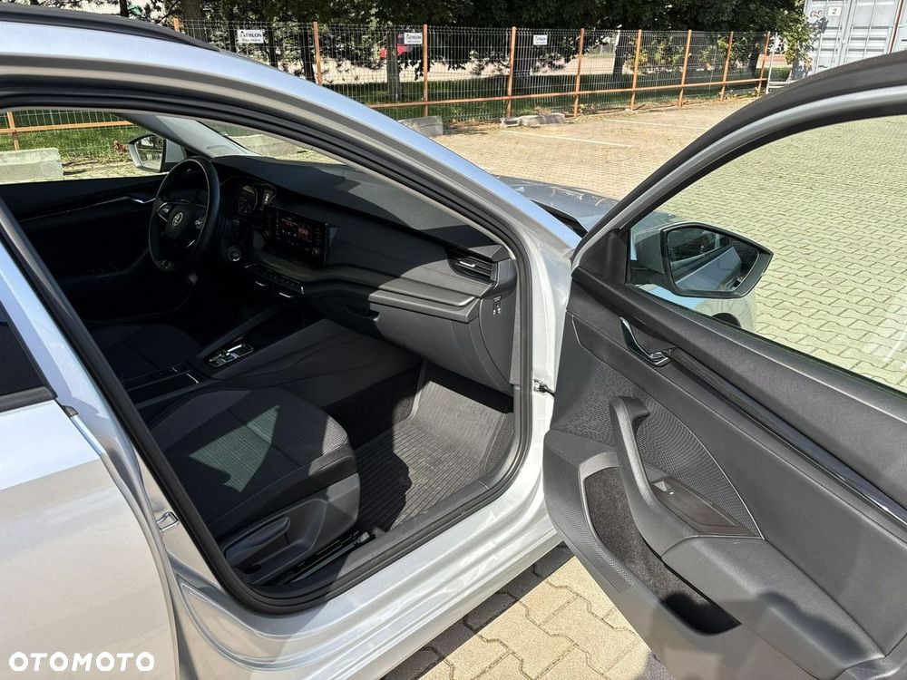 Skoda Octavia 2.0 TDI SCR Ambition DSG - 16
