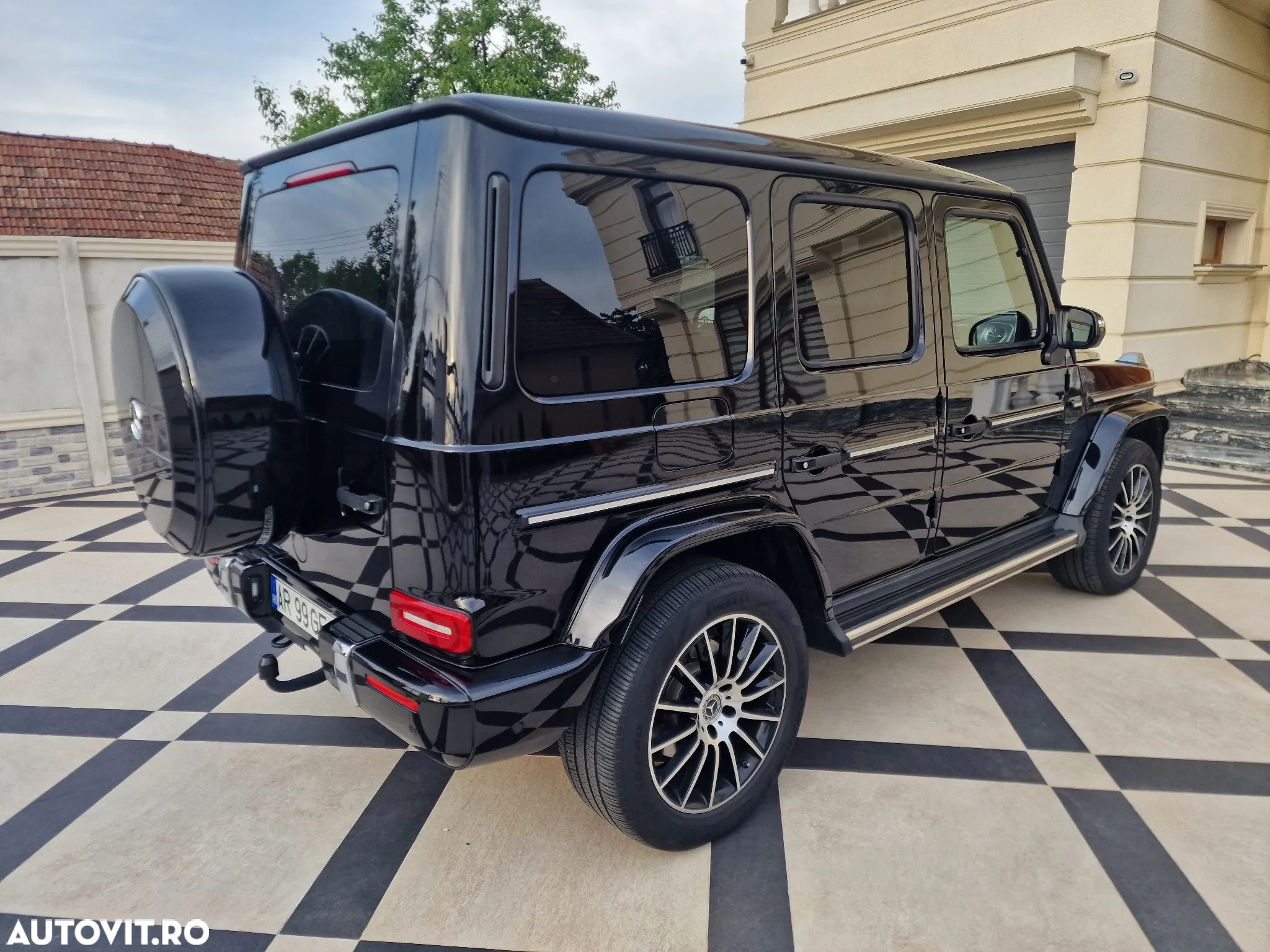 Mercedes-Benz G 350 d 9G-TRONIC AMG Line - 3