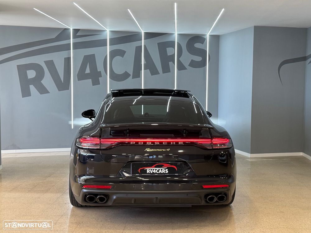 Porsche Panamera 4 E-Hybrid Platinum Edition com PDLS - 11