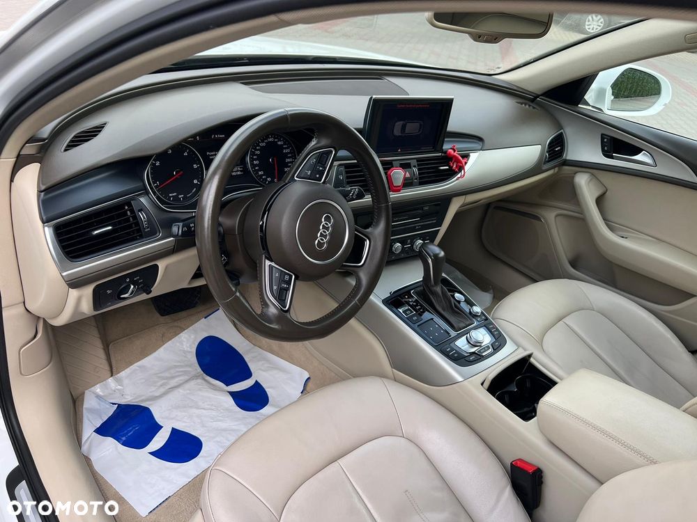 Audi A6 Avant 2.0 TDI Ultra S tronic - 15