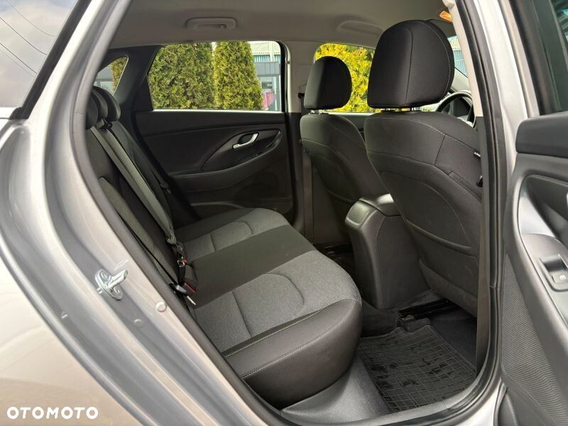 Hyundai i30 1.5 T-GDI 48V Smart DCT - 13