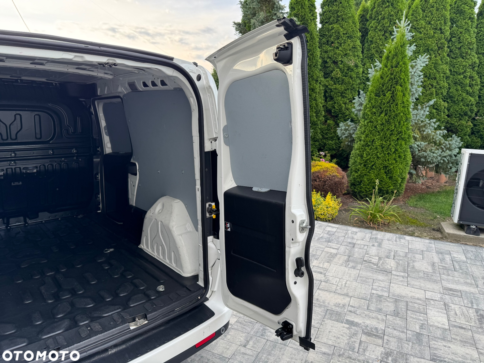 Fiat Doblo - 28