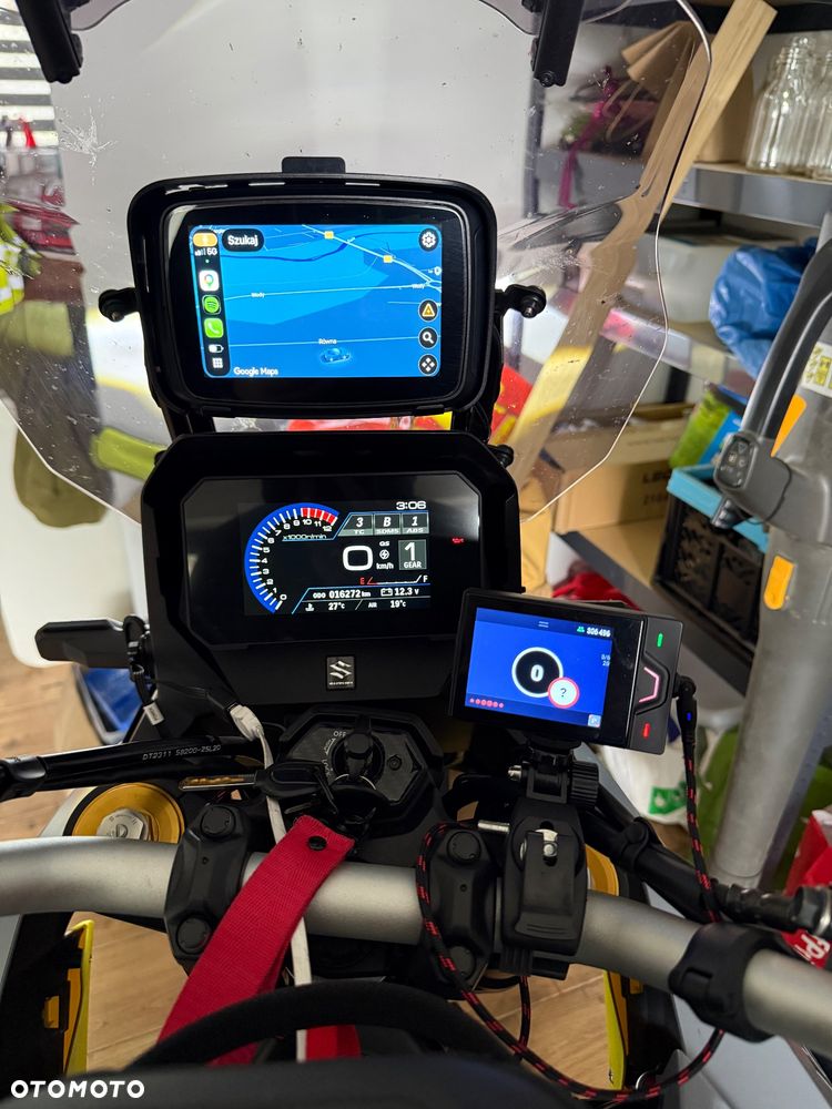 Suzuki V-STROM - 2