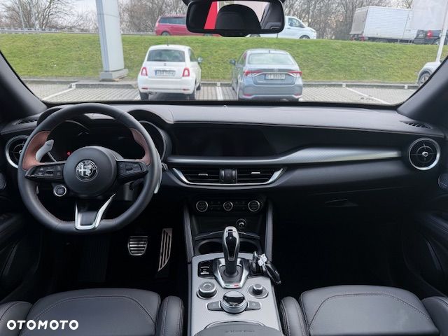 Alfa Romeo Stelvio 2.2 JTDM Intensa Q4 - 8