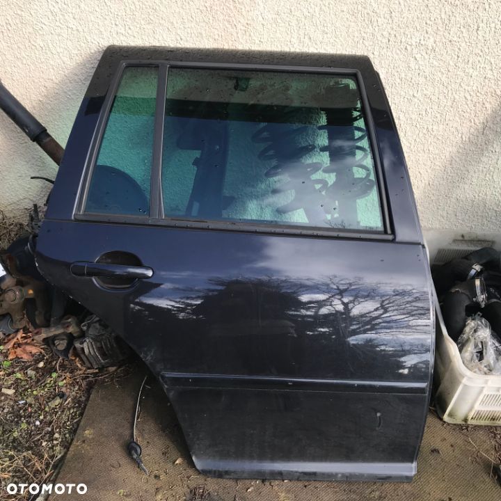 VW GOLF IV 4 Kombi DRZWI  tył L041 lewe prawe - 4