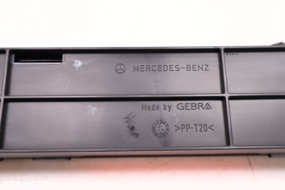 MERCEDES-BENZ CLE A236 TRÓJKĄT OSTRZEGAWCZY ZESTAW A0008901900, A0008900597, A0008900397 - 7