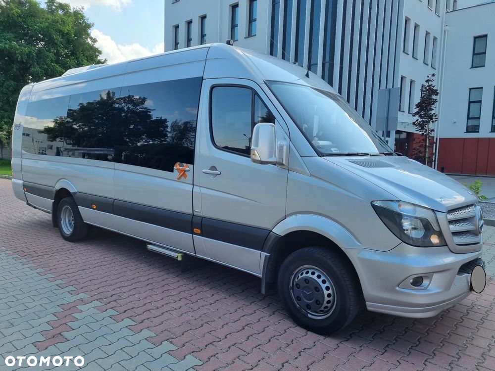 Mercedes-Benz Sprinter - 2
