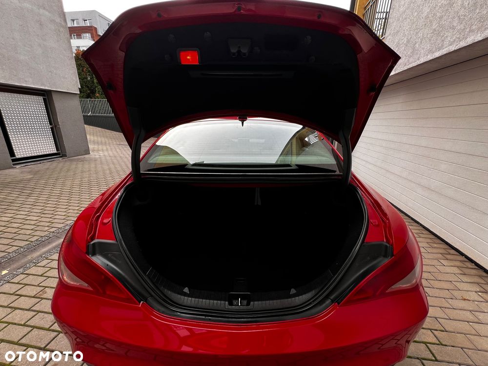 Mercedes-Benz CLA - 20
