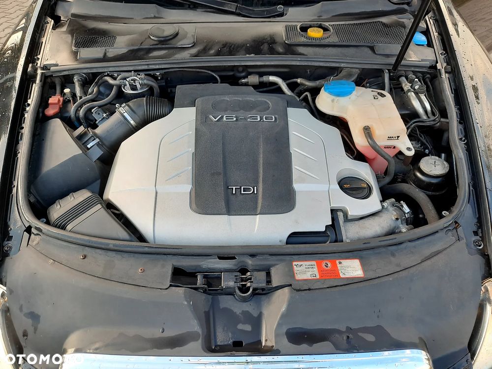 Audi A6 - 6