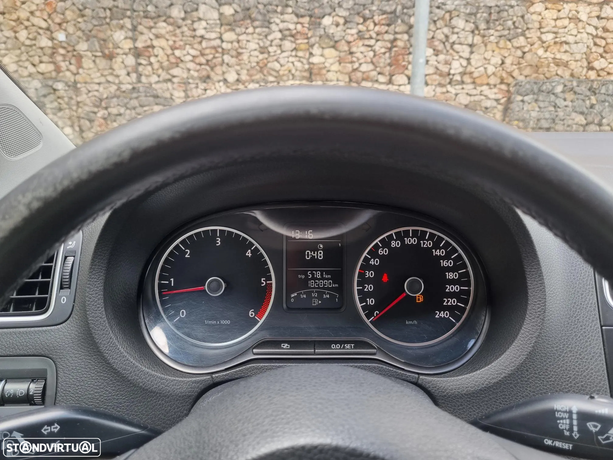 VW Polo 1.6 TDI Confortline BlueMotion - 6