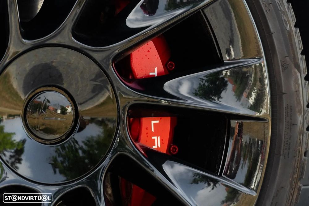 Tesla Model Y Long Range Dual Motor AWD - 29