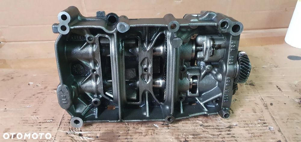 Pompa oleju olejowa smok VW Audi Skoda Seat 2.0 TDI 03L103535V 03G115105G - 5