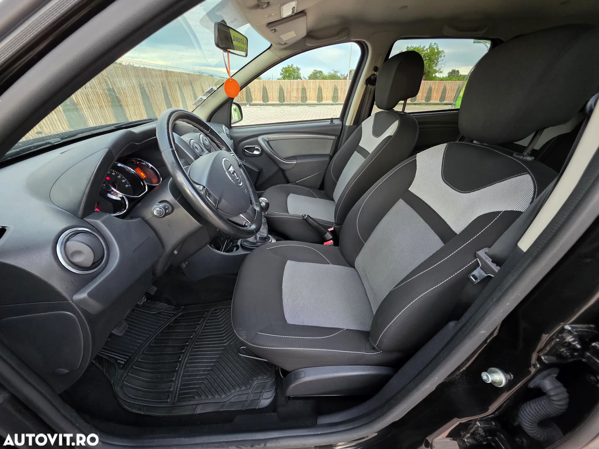 Dacia Duster dCi 110 2WD Prestige - 15