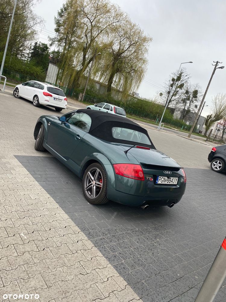 Audi TT Coupé 1.8T Quattro - 9