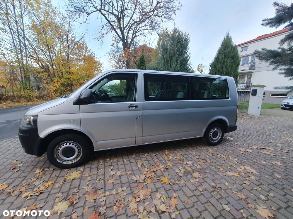 Volkswagen Caravelle 2.0 TDI L2 Comfortline - 4