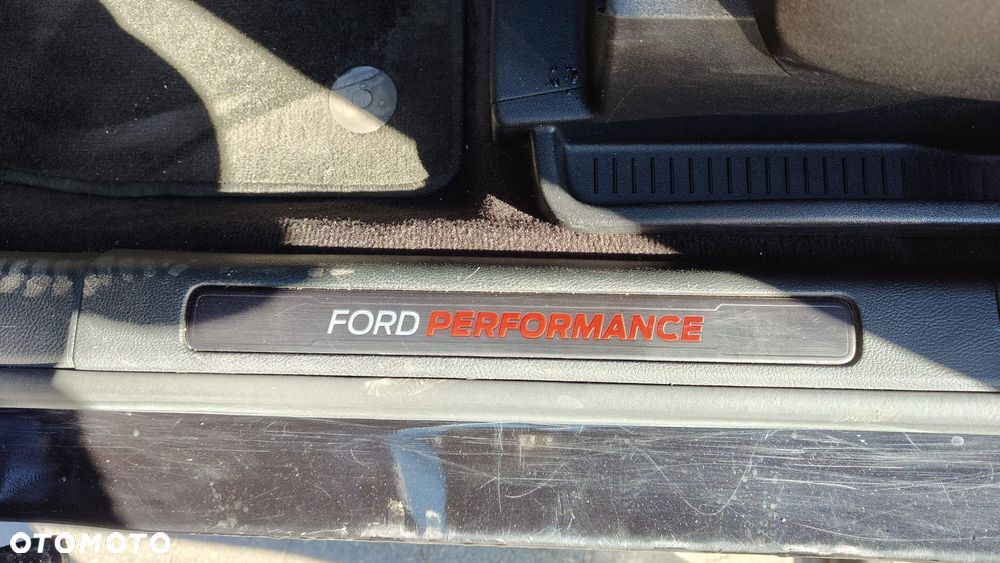 Ford Edge - 6