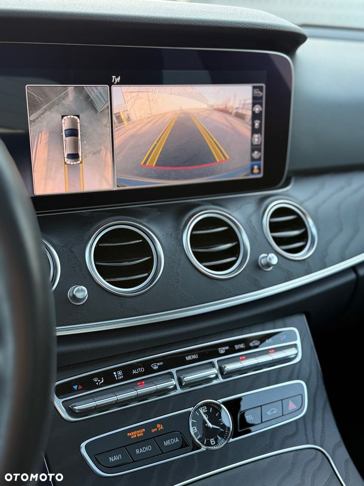 Mercedes-Benz Klasa E 400 d 4-Matic 9G-TRONIC - 13