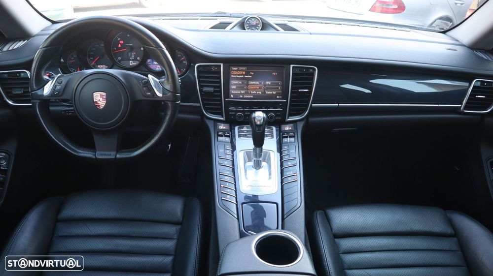 Porsche Panamera Platinum Edition - 17