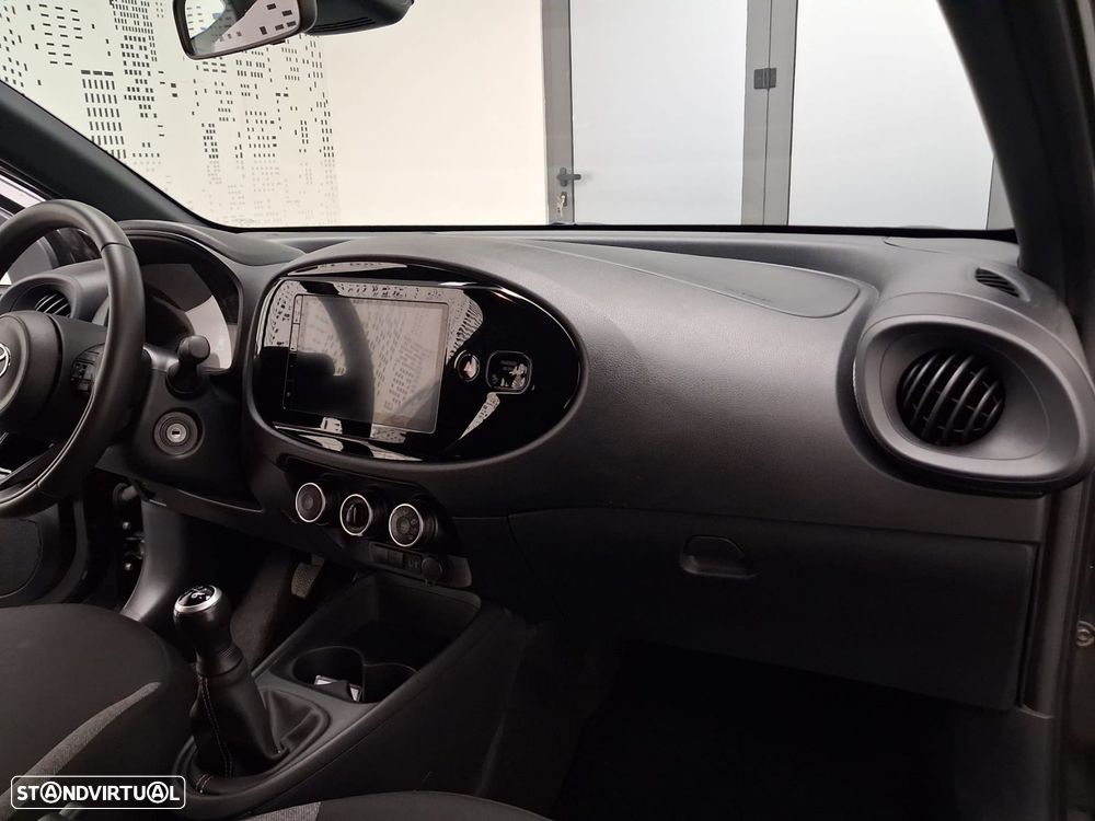 Toyota Aygo X 1.0 Play - 26