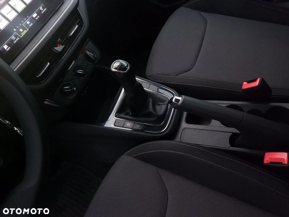 Skoda Fabia 1.0 Ambition - 32