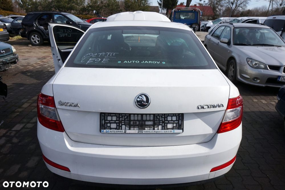KLAPA BAGAŻNIKA TYLNA OCTAVIA III 5E3 LB LIFTBACK LF9E  BIAŁY SKODA 2012-2016 - 1