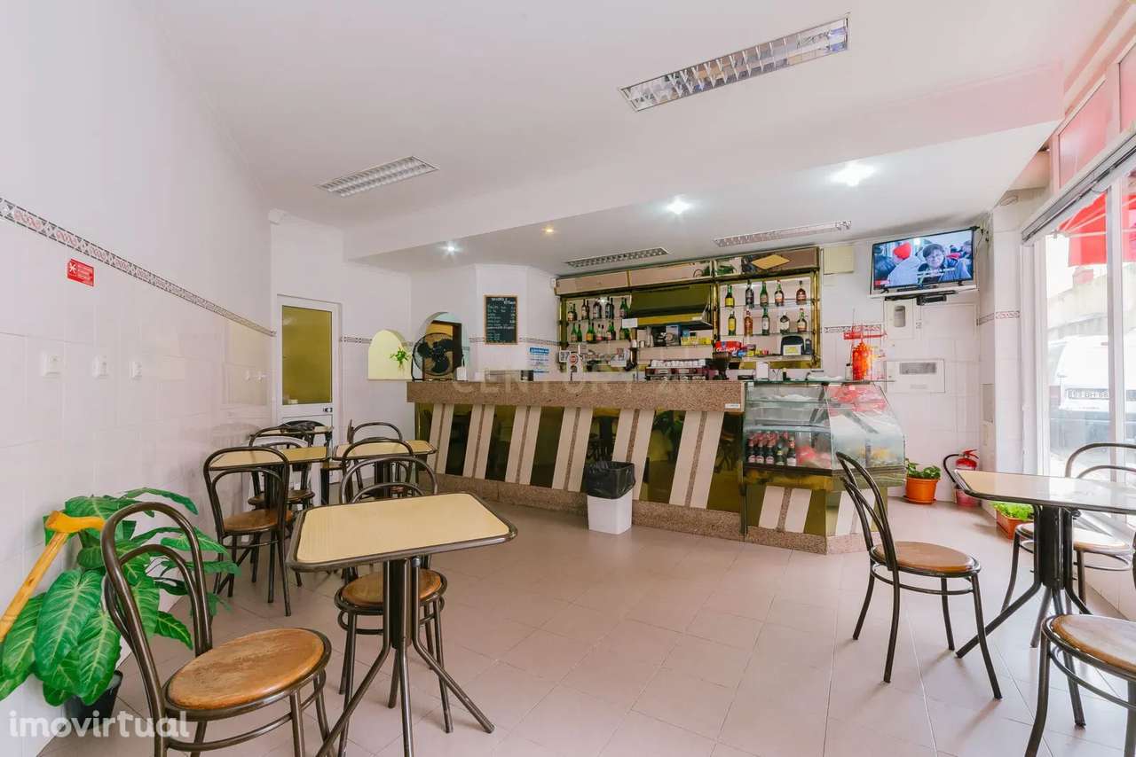 Venda de Café snack-bar em Sacavém - Grande imagem: 2/9
