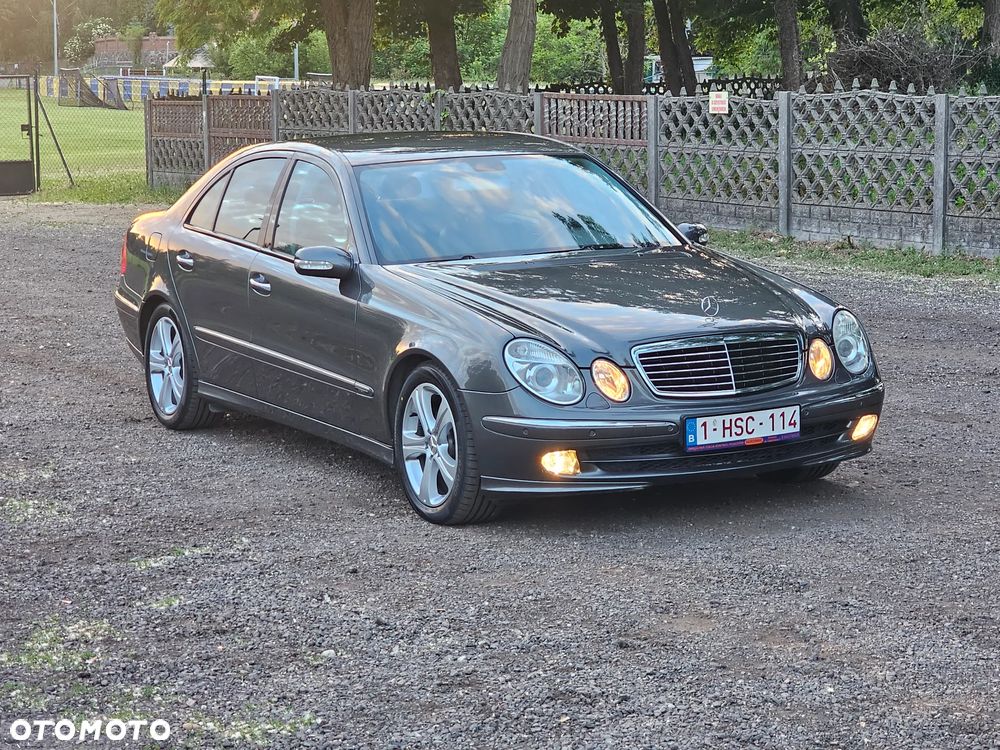 Mercedes-Benz Klasa E - 24