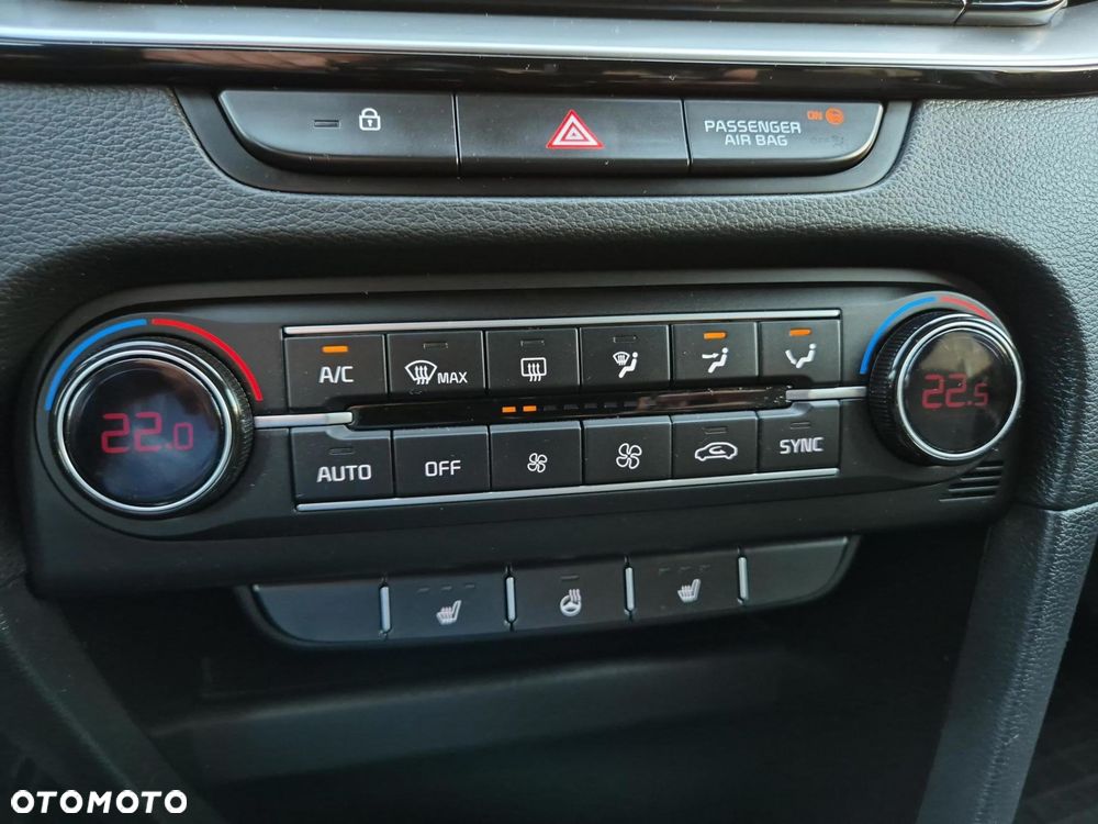 Kia Ceed 1.5 T-GDI Tribute DCT - 22