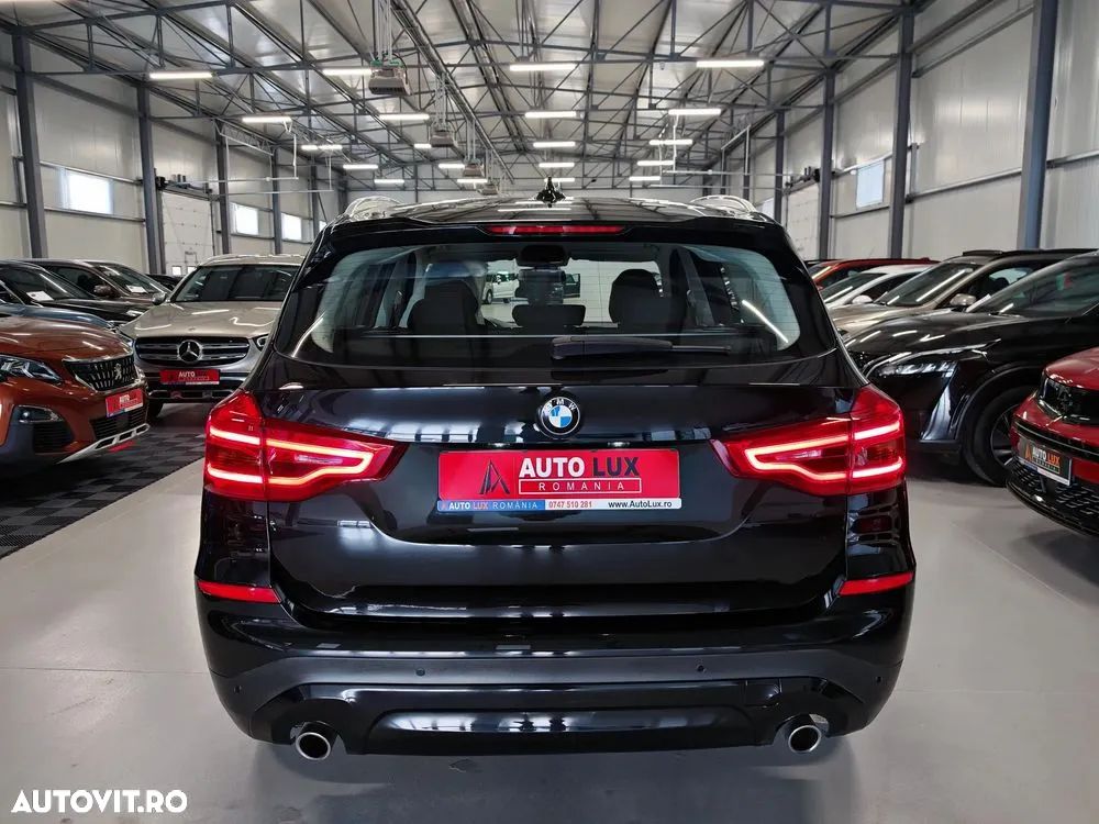 BMW X3 sDrive18d AT MHEV - 13
