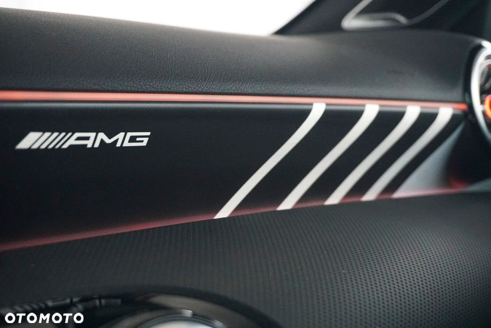Mercedes-Benz Klasa A 45 S AMG 4-Matic 8G-DCT - 15