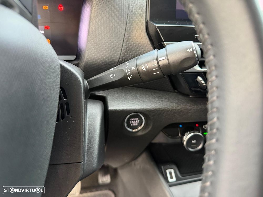 Citroën C4 1.2 PureTech Shine - 22