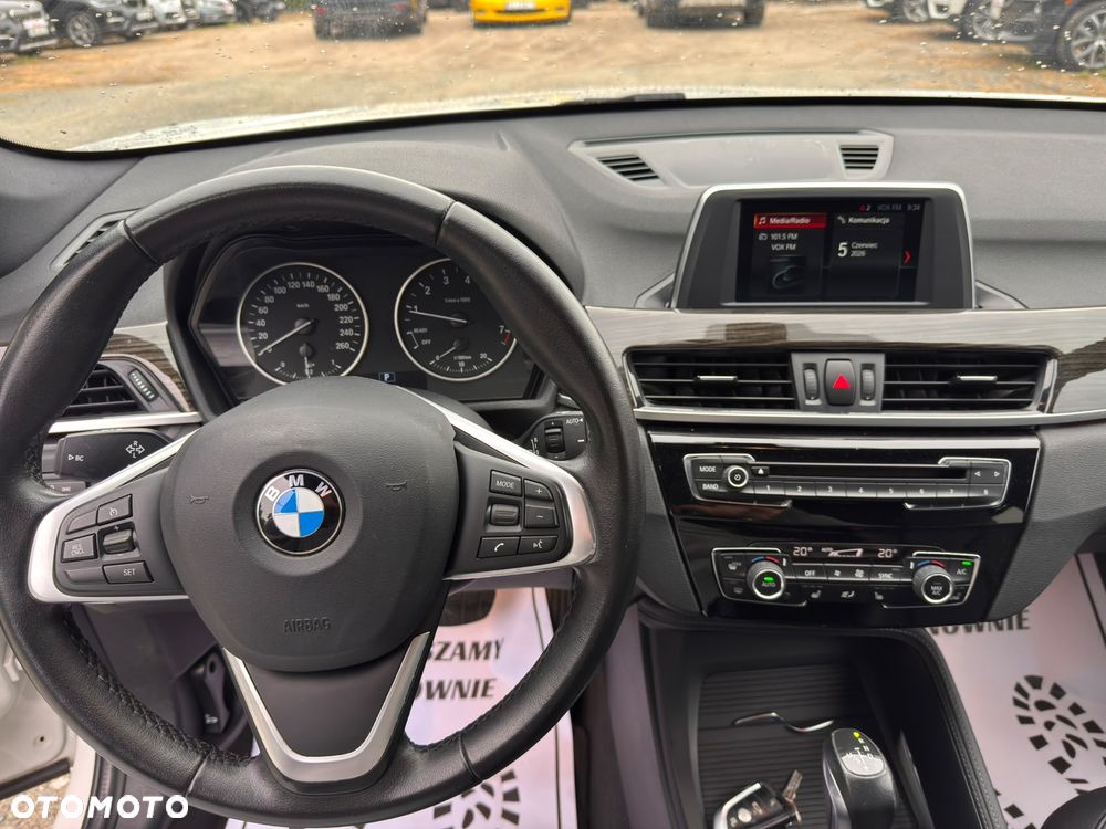 BMW X1 xDrive25i GPF Advantage - 36