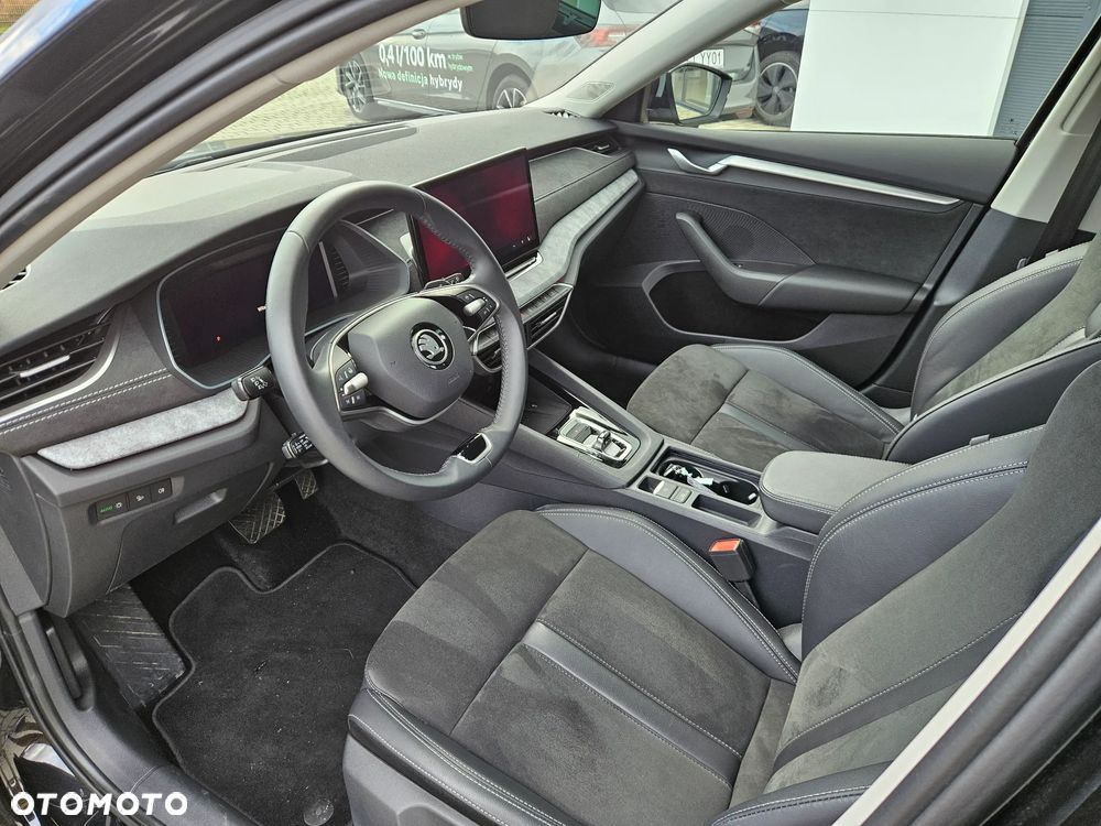 Skoda Octavia 2.0 TDI Selection DSG - 9