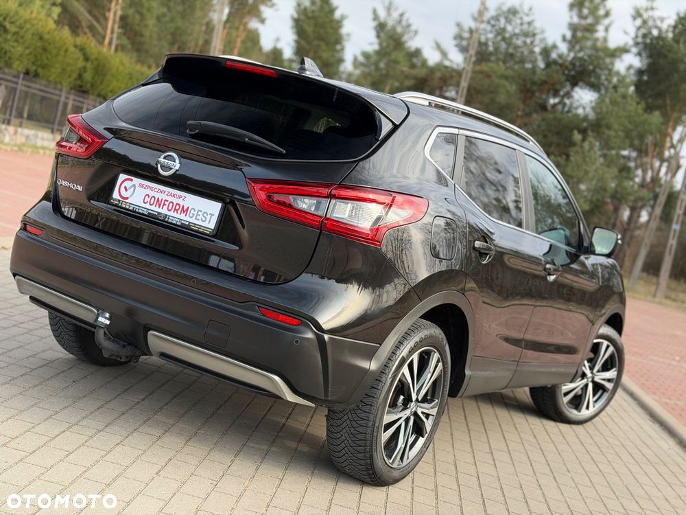 Nissan Qashqai 1.3 DIG-T N-Connecta DCT - 24