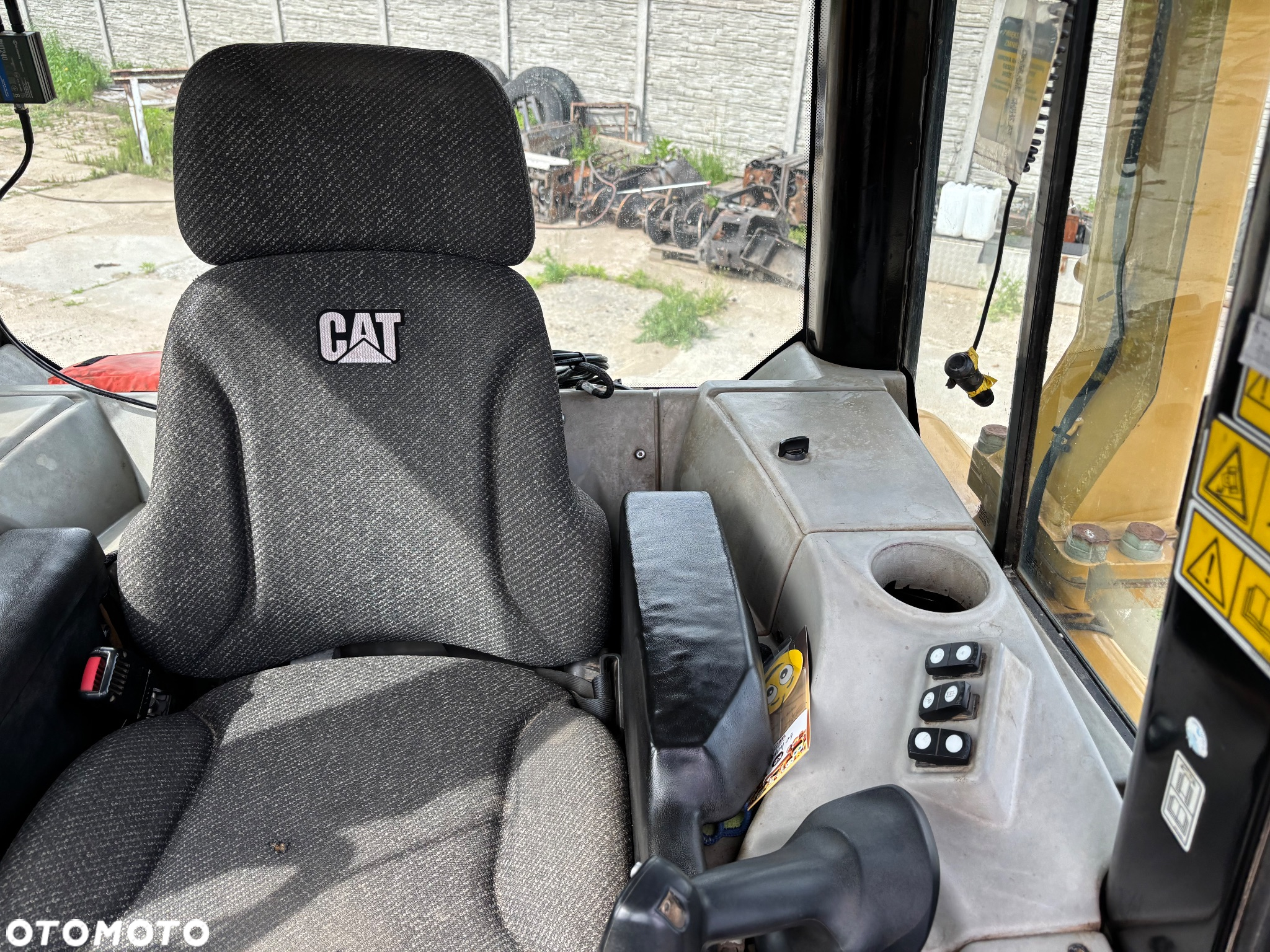 Caterpillar CAT D6N LGP Błotniak Pług 6poz Dzielony Skrętny 2014R - 19