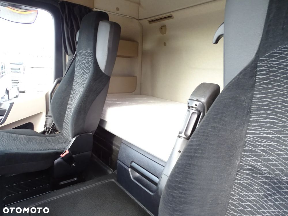 Mercedes-Benz Actros 1848 - 9