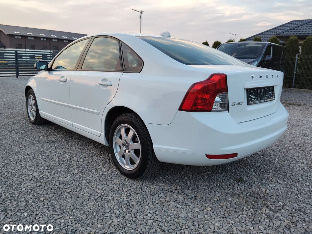 Volvo S40 2.0 - 4