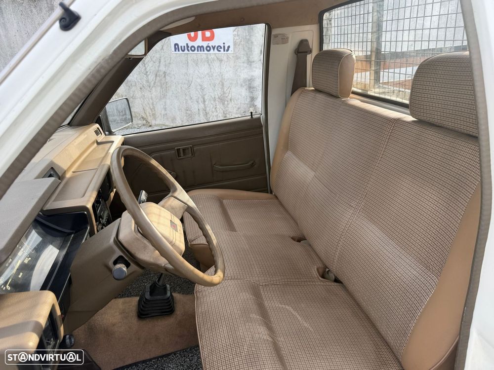 Mitsubishi L200 2.5 D - 8