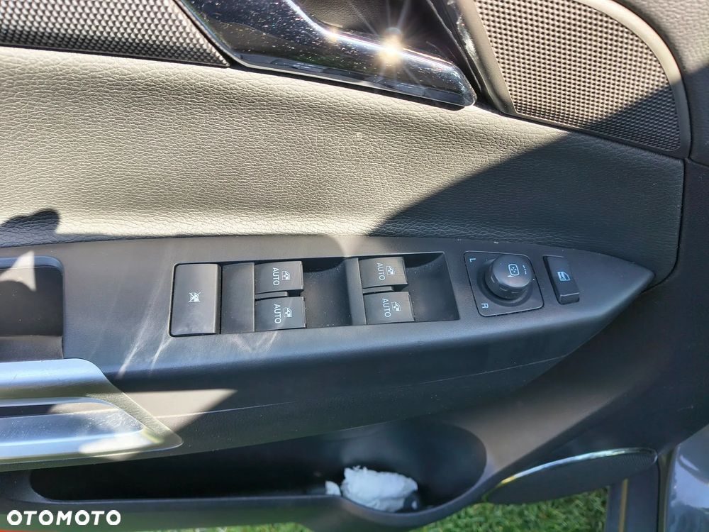 Opel Antara - 13