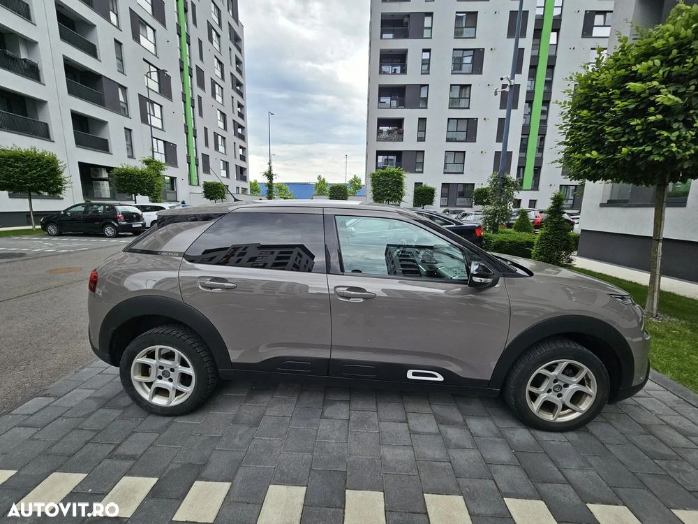 Citroën C4 Cactus 1.2 PureTech S&S EAT6 Shine - 4