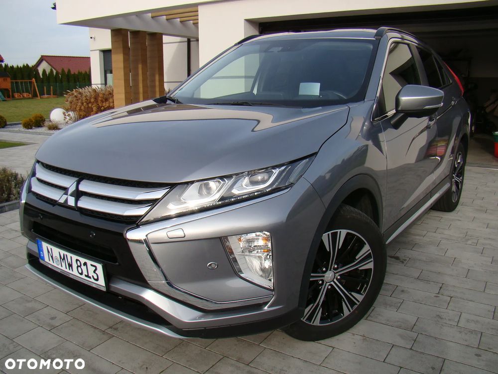 Mitsubishi Eclipse Cross 1.5 T-MIVEC ClearTec CVT 4WD Intro Edition - 4