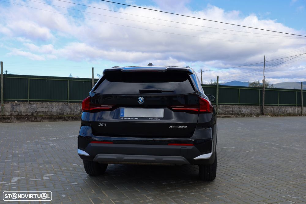BMW X1 xDrive25e - 4