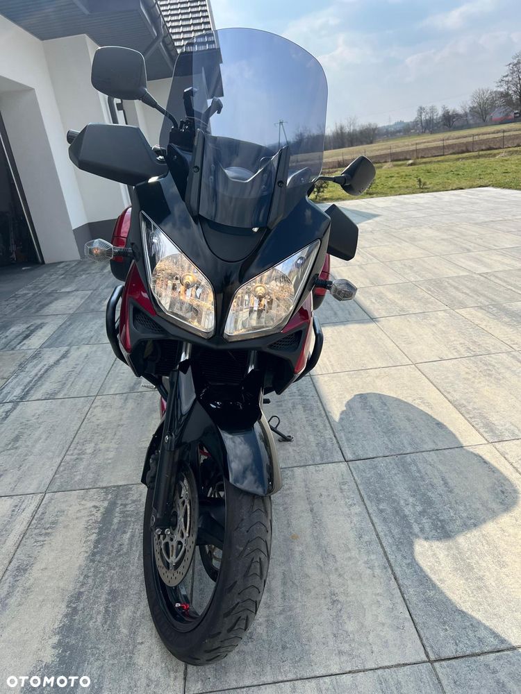 Suzuki V-STROM - 2