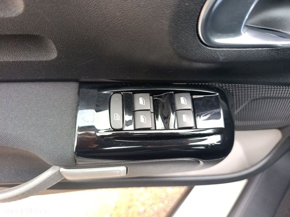 Citroën C3 1.2 PureTech Elle S&S - 18
