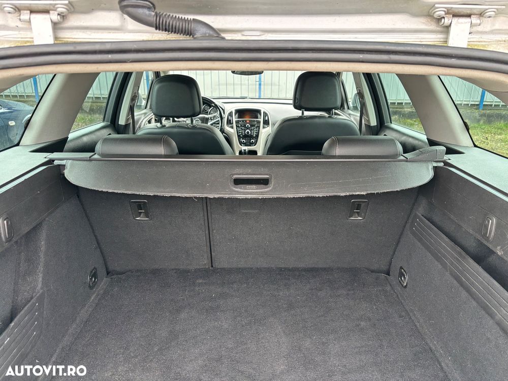 Opel Astra 1.7 CDTI DPF 150 Jahre - 18