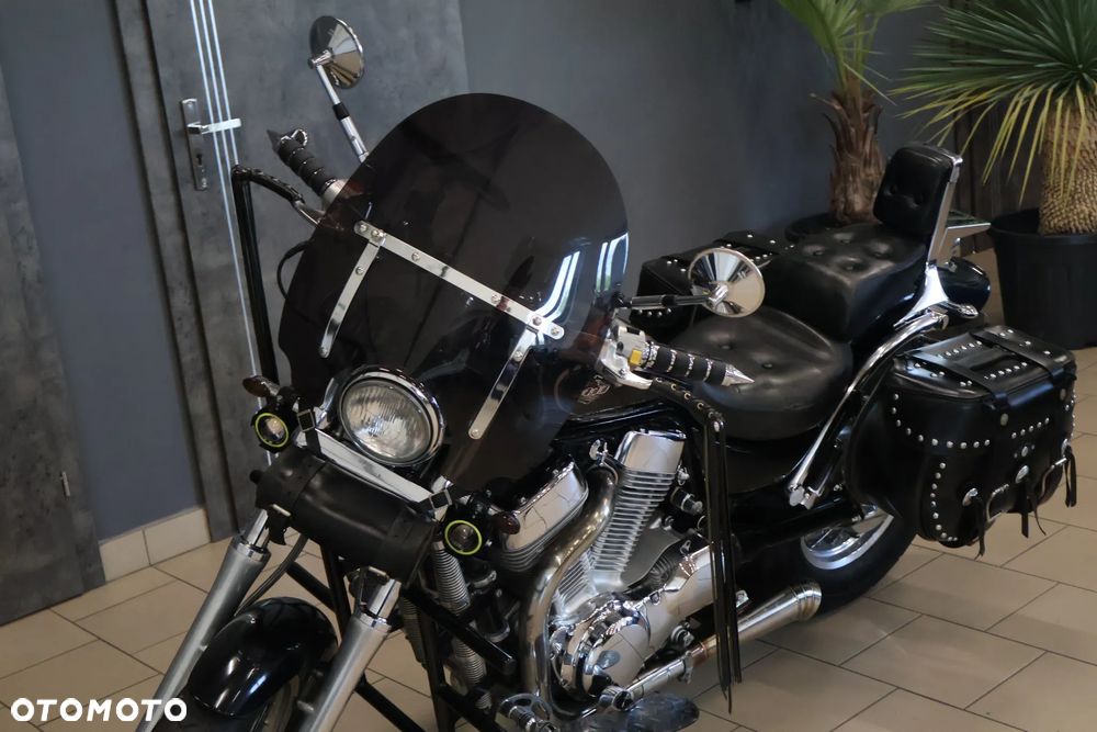 Suzuki VS - 5