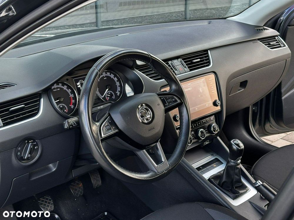 Skoda Octavia 1.6 TDI Ambition - 12