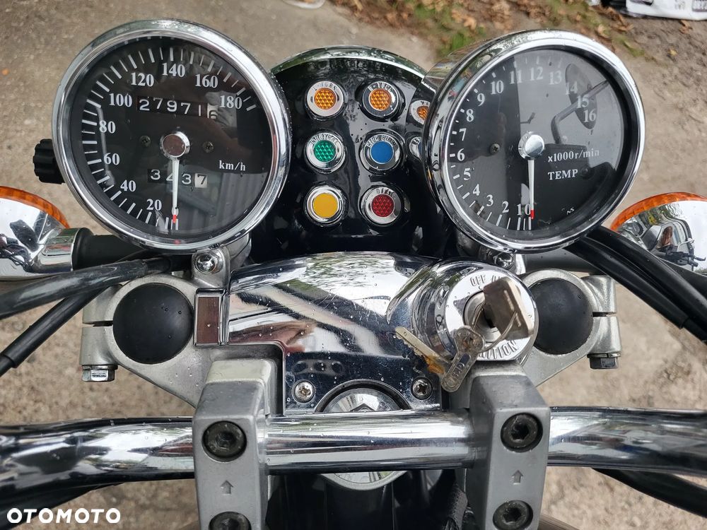 Yamaha Virago - 21