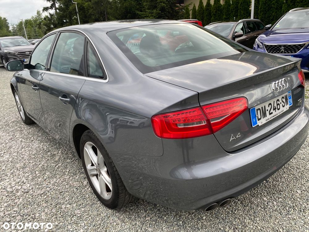 Audi A4 Limousine 2.0 TDI DPF clean diesel Ambiente - 13
