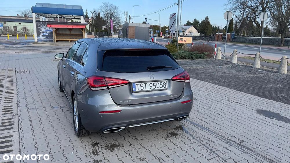 Mercedes-Benz Klasa A 220 4-Matic Progressive 7G-DCT - 3